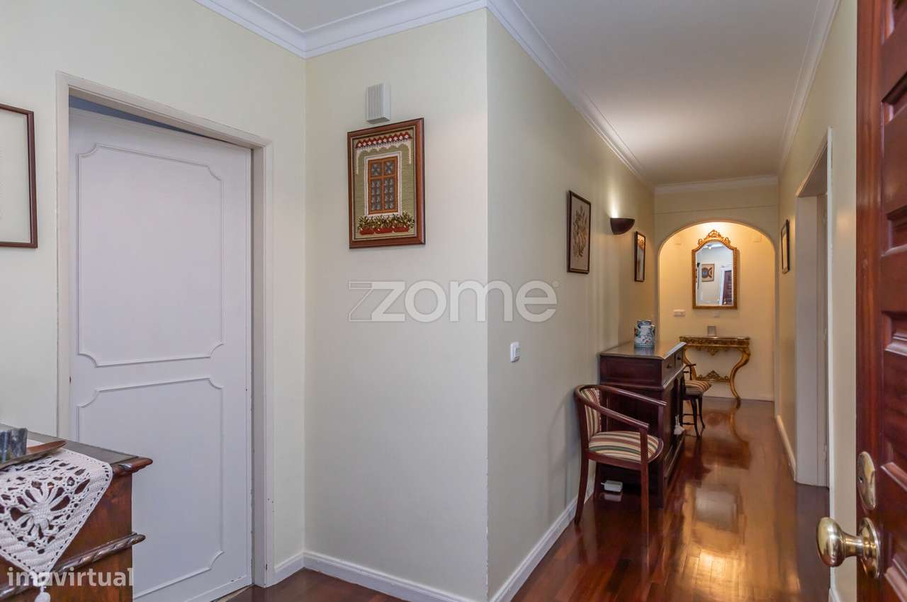 T3 em São Pedro do Estoril: Conforto, tranquilidade e excelente loc... - Grande imagem: 3/35