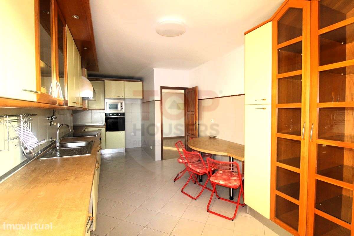 T5 com áreas generosas e localização privilegiada - Grande imagem: 5/36