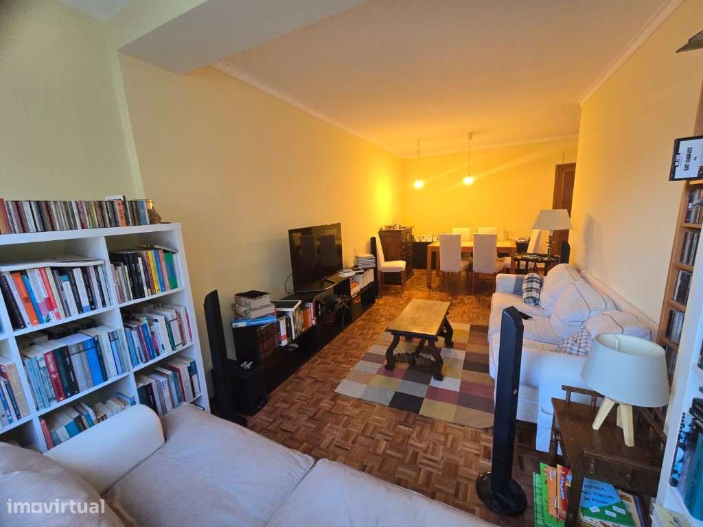 Venda de Apartamento T3 em Santo Amaro de Oeiras - Grande imagem: 3/24