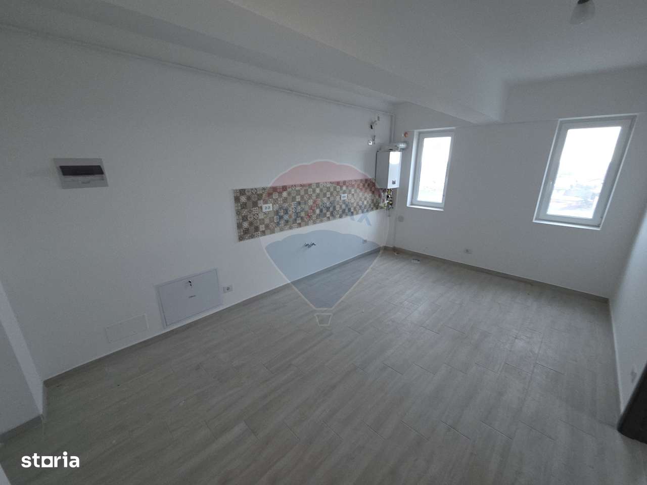 Apartament 2 camere tip studio - Imagine principală: 3/8