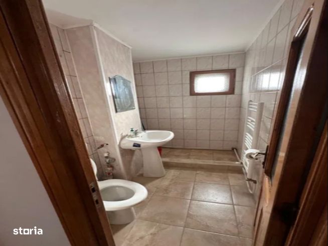 Apartament patru camere - parter - Școala nr. 9-5