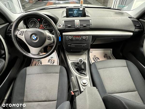 BMW Seria 1 116i - 12