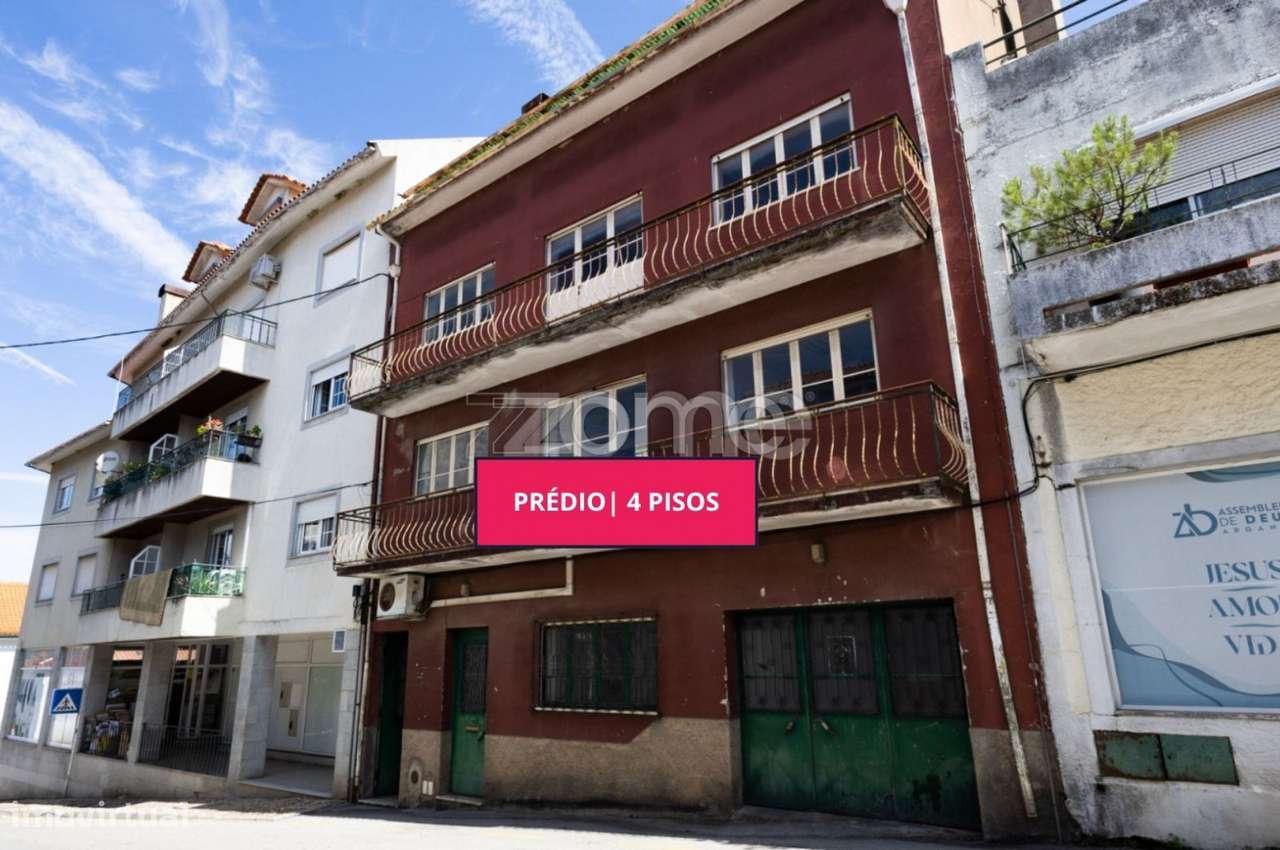 Prédio 4 Pisos |Loja|Garagens| Centro Arganil | Investimento-0