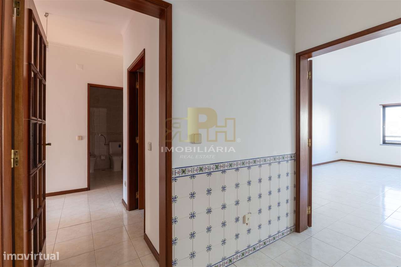 Apartamento T3 Venda em Santarém (Marvila), Santa Iria da Ribeira de S - Grande imagem: 4/17