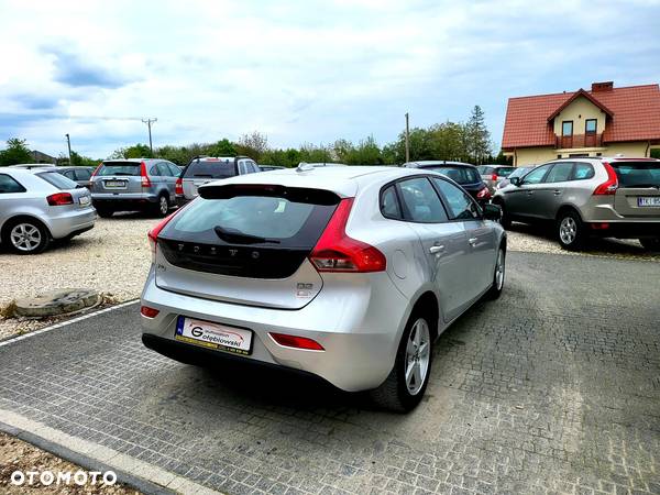 Volvo V40 CC D2 Summum - 8