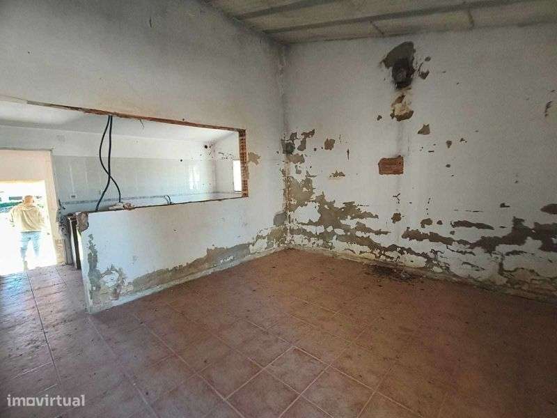 MORADIA T2 em Lote de 1560m2 - Grande imagem: 4/11