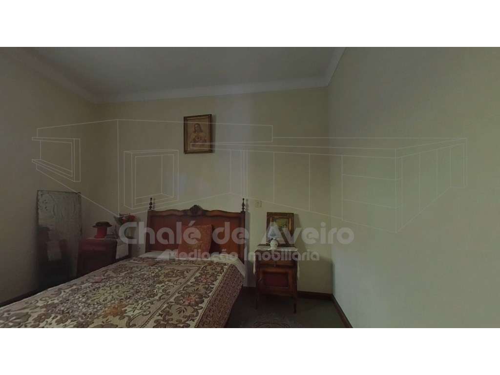 Quinta com 5.000 m2 e casa habitação T5 em Águeda-26