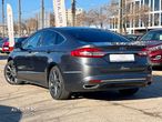 Ford Mondeo 2.0 Hybrid - 10