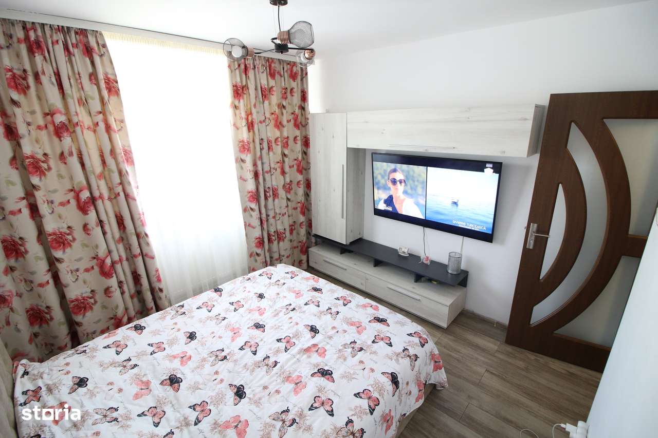 Ap. 3dec. Micro 17, etaj 3, renovat, mobilat si utilat-12