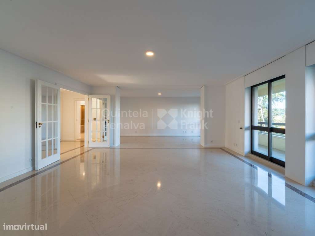 Apartamento T3 para arrendamento, sem móveis em Sete Rios - Grande imagem: 3/35