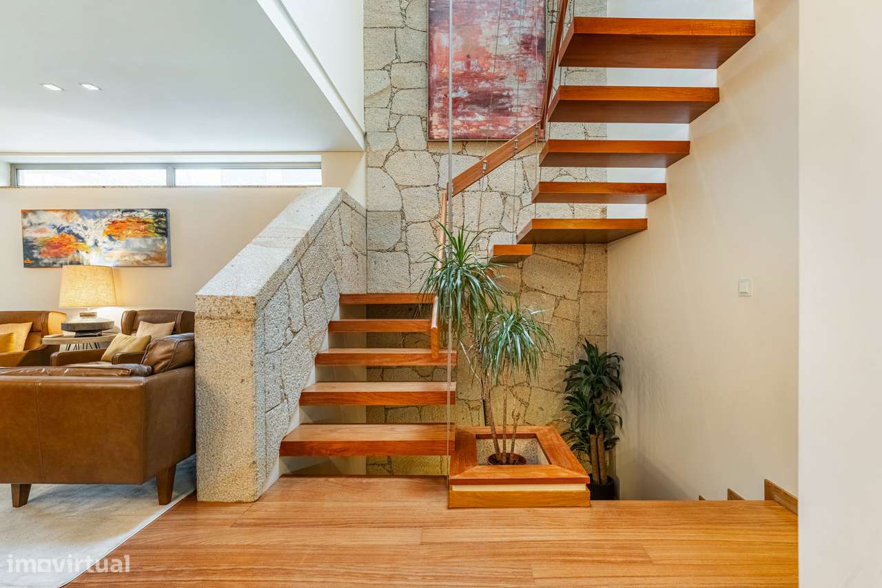 Moradia T3 + escritório à venda em Fraião - Braga-29