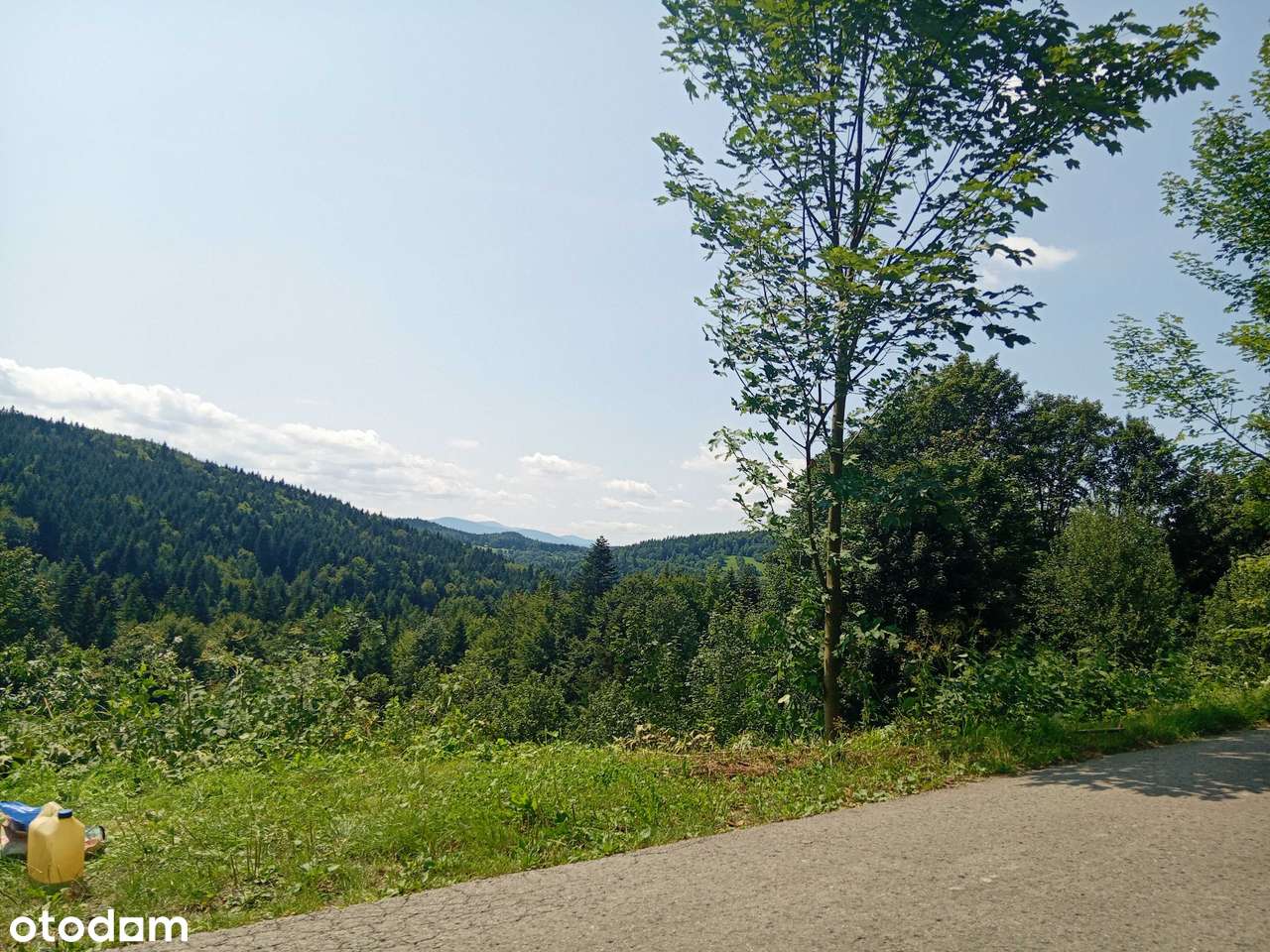 Działka budowlana 2400 m² w malowniczej wsi-5