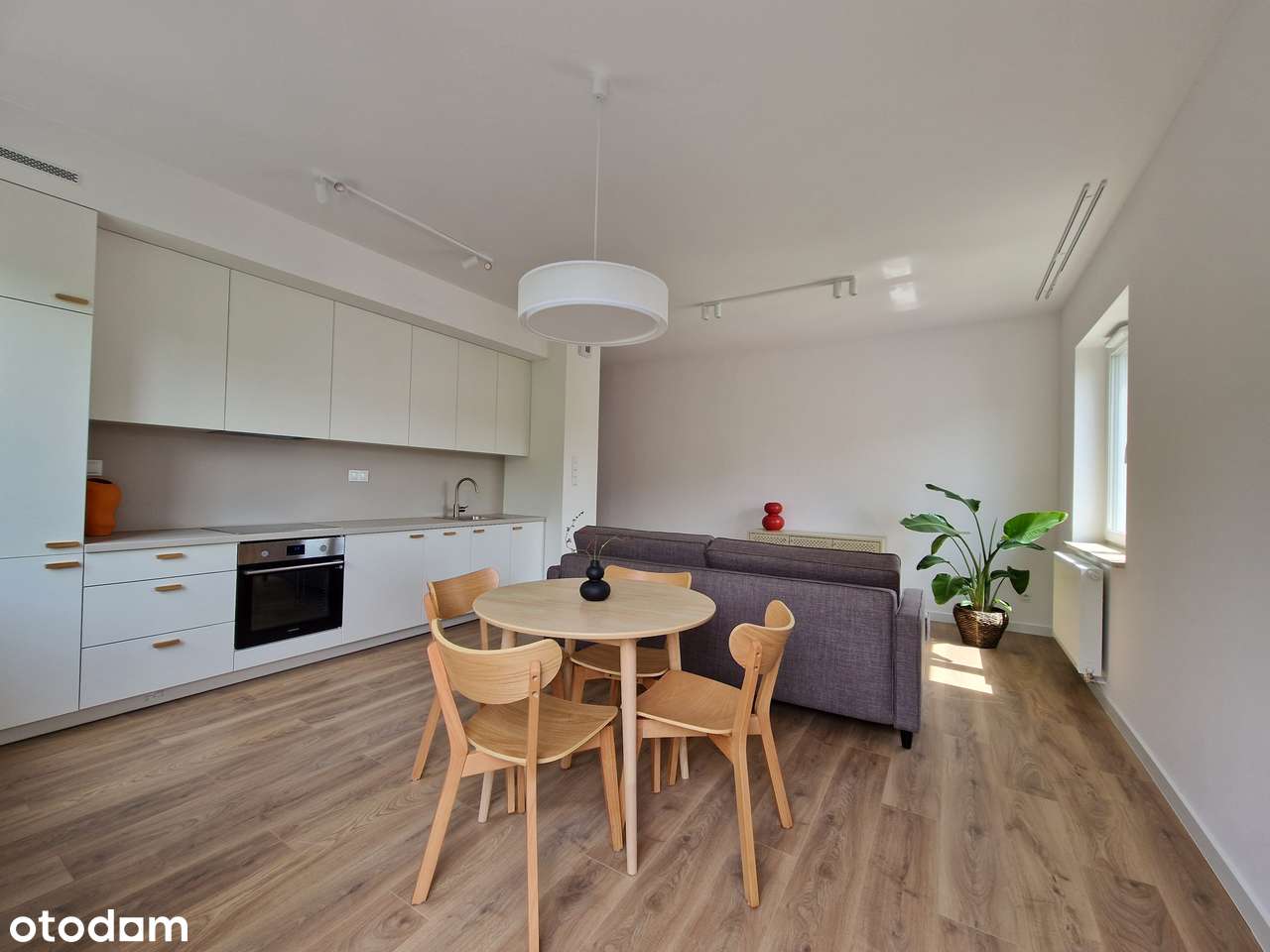 Bezpośrednio I Przestronne 2 pokoje I Blisko lotniska I KOR - Pełny obrazek: 2/10