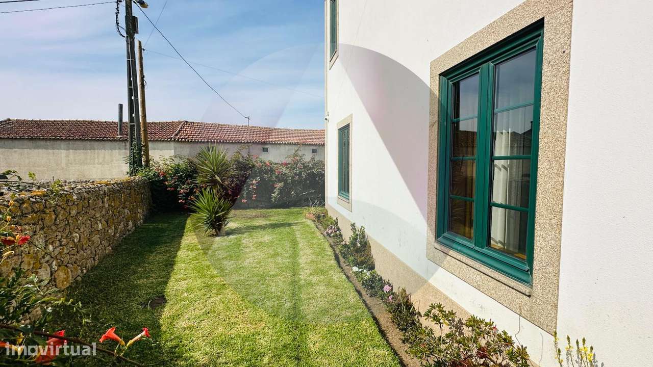 Fantástica moradia T6 c/ piscina-24