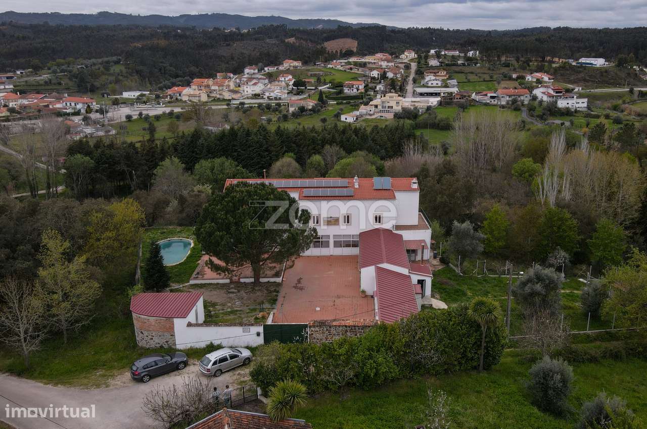 Moradia T5 - Grande imagem: 4/60