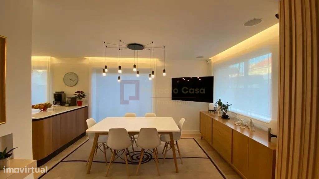 Moradia de Luxo com Piscina Aquecida Praia da Madalena-6