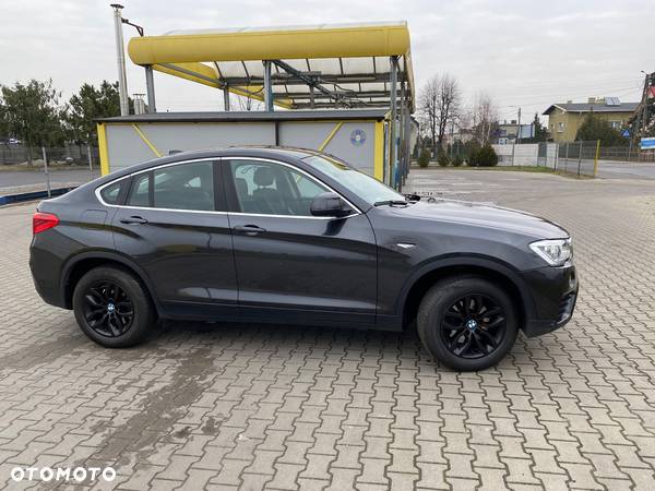 BMW X4 xDrive20d - 23