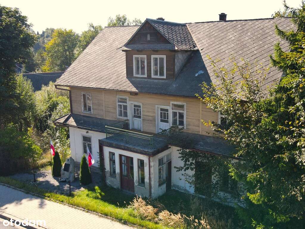 Dom o pow. 450 m2 w Orawce-4