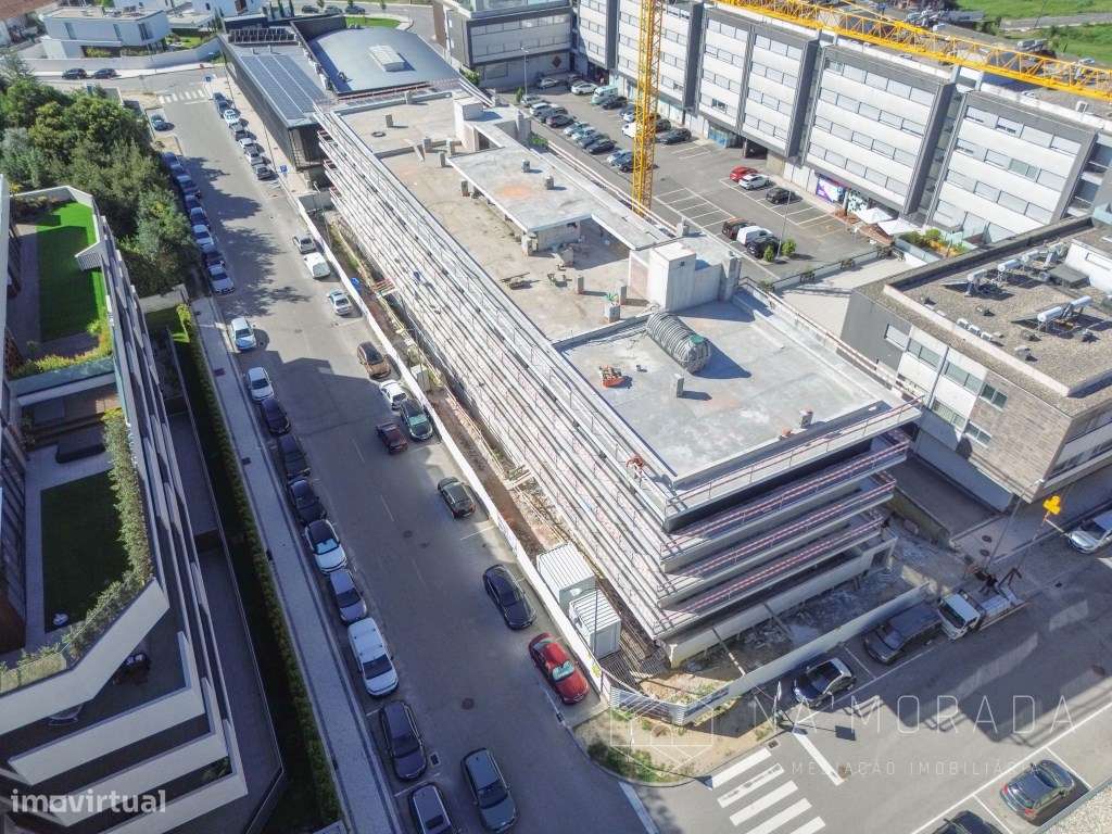 Apartamento T3 com duas frentes e duas varandas no Empreendimento L...-2