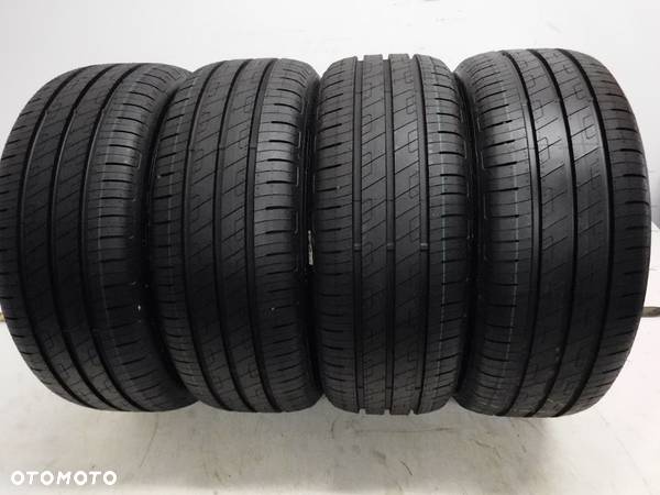 195/45 R16 84V GOODYEAR EFFICIENT GRIP - 1