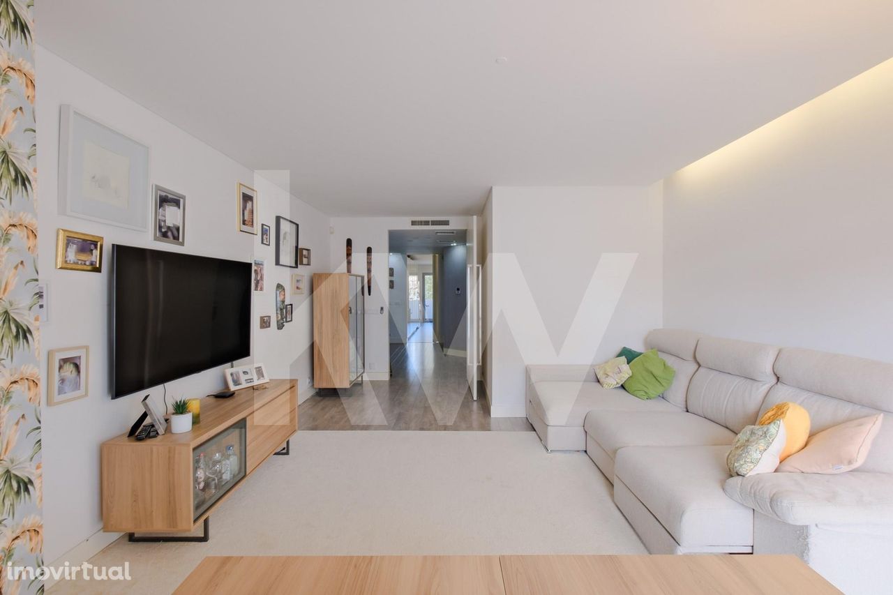 Apartamento T2 na Parede (Quinta das Marianas )