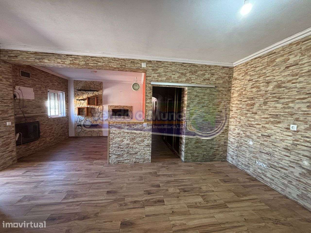 Moradia T2+1 em Mora (MOR092) - Grande imagem: 4/52