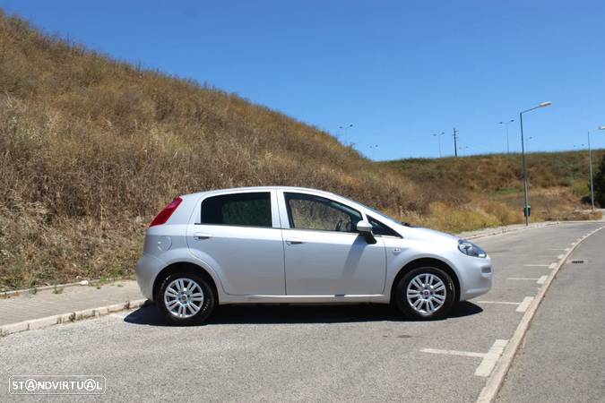 Fiat Punto 1.2 Lounge S&S - 3