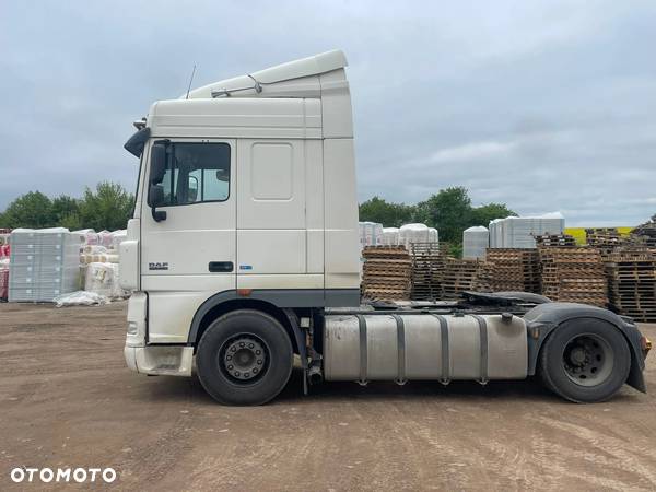 DAF XF 105 460 - 3