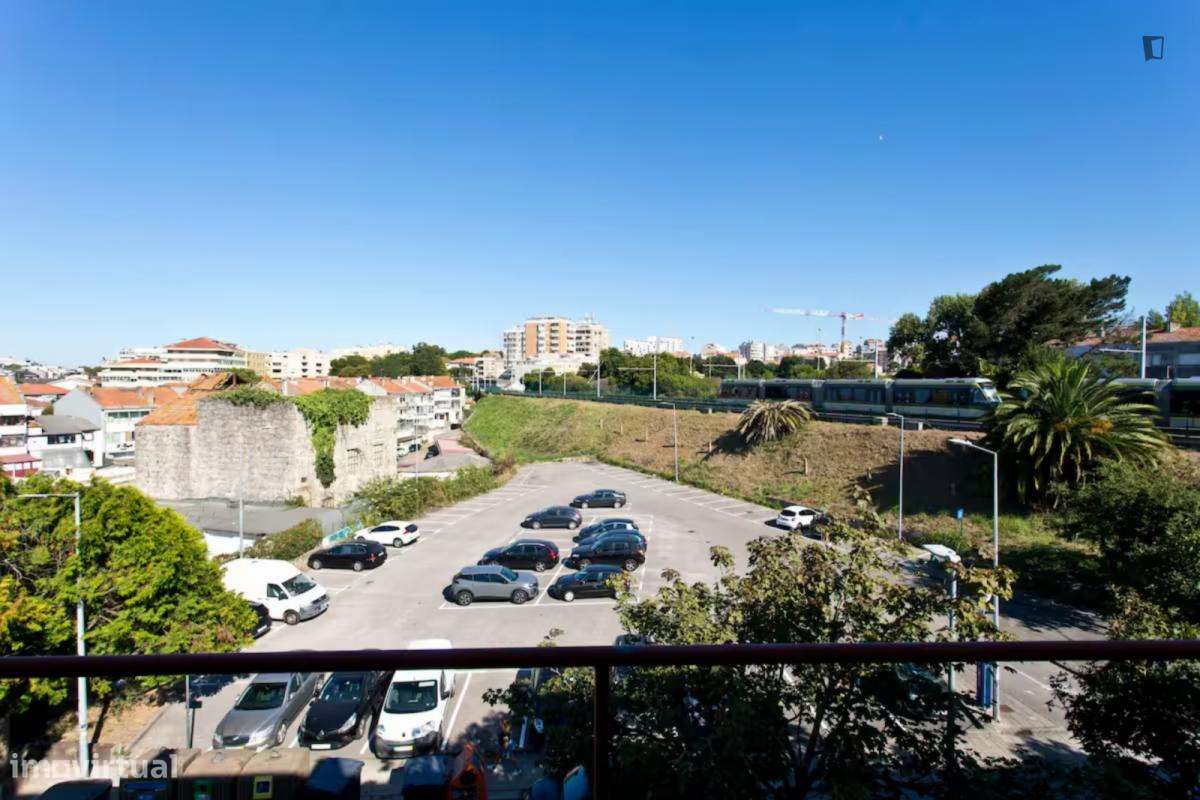 Apartamento com 3 quartos - localizado em Cedofeita Porto - Grande imagem: 4/6