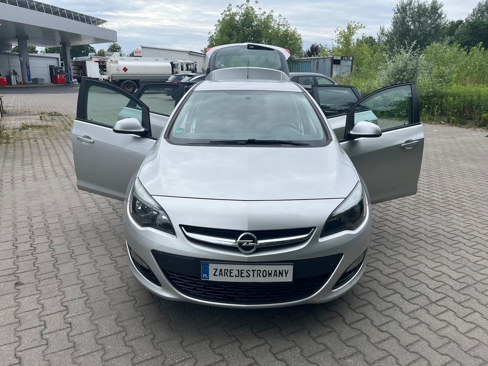 Opel Astra J (2009-2019) 1.4 Turbo Active 2013