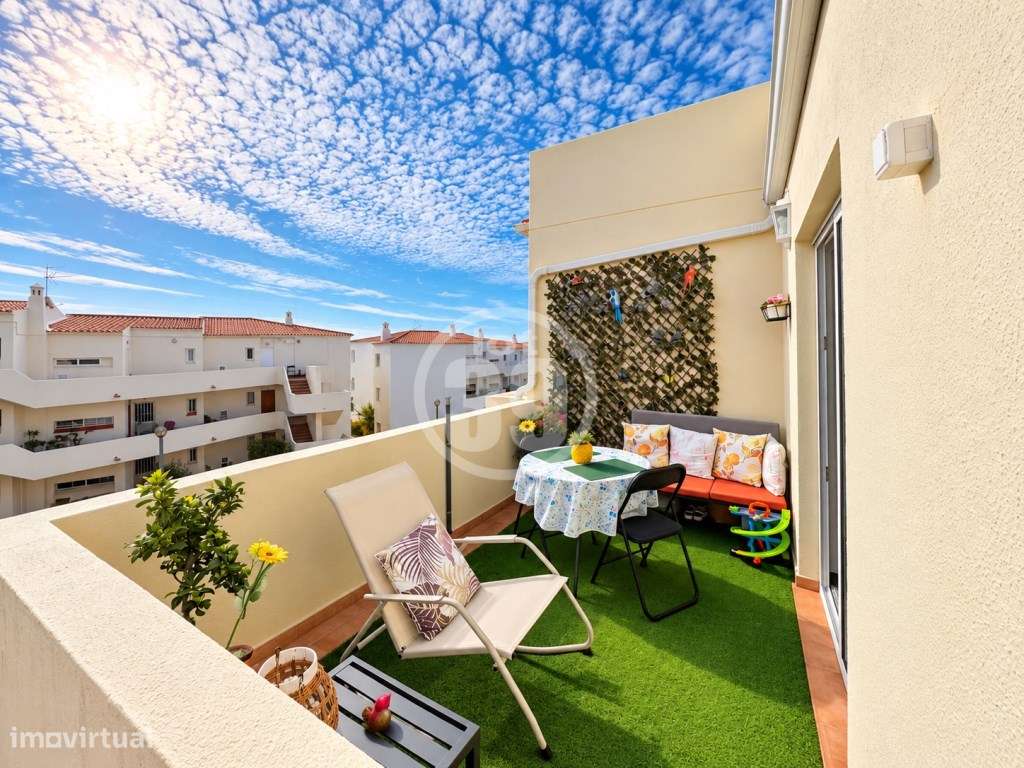 Apartamento renovado com 2 quartos em condomínio fechado | Areias d...-32