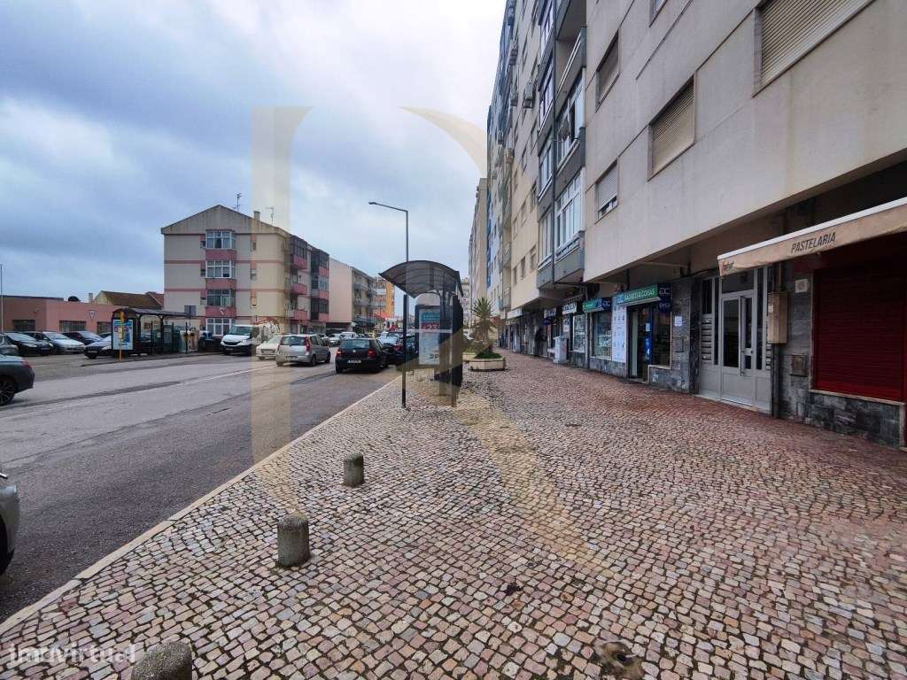 Apartamento T2 com elevador nas Paivas - Amora - Grande imagem: 3/22