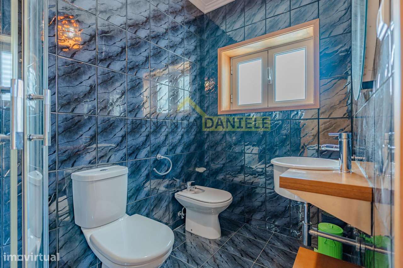 Moradia em Travanca com 3 suítes e 1425m2 de terreno-42