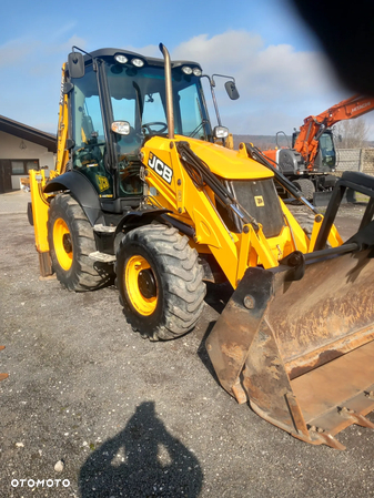 JCB 3 CX  Contrtaktor - 5