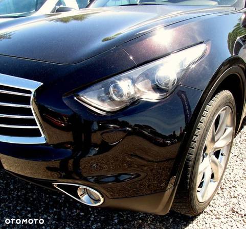 Infiniti QX70 5.0 S Premium EU6 - 8