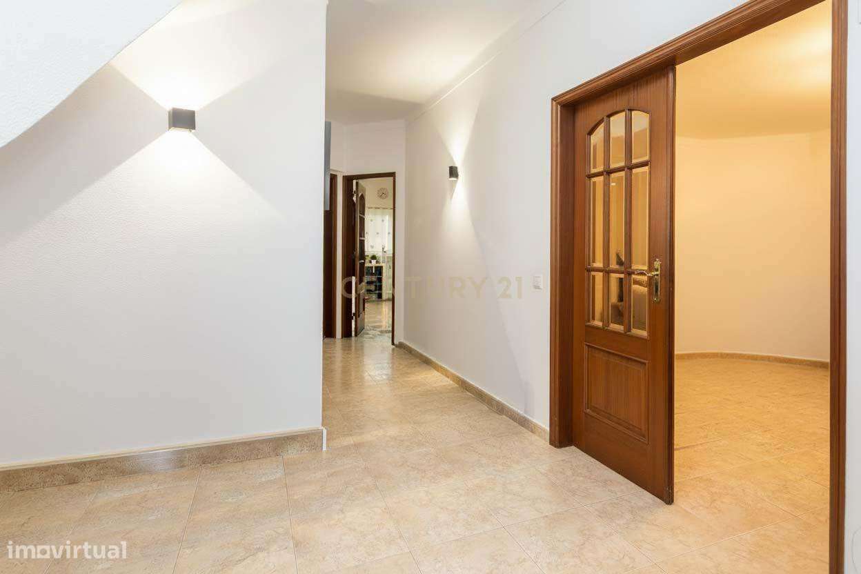 Espetacular Moradia com Vista Campestre em Localização Privilegiada-11