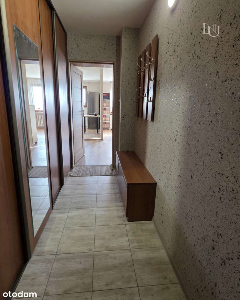 3 pokoje, świeżo po remoncie, gotowe do zamieszkania-11