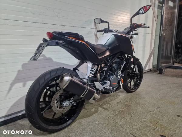 KTM Duke - 22