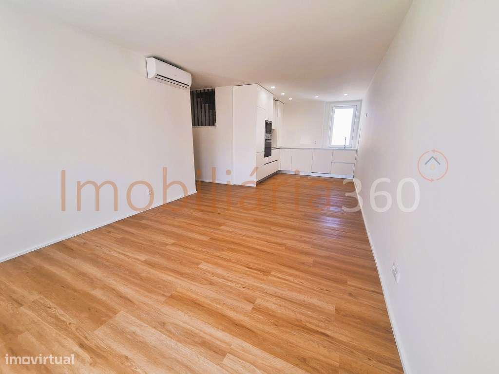 **Apartamento T2 Duplex Novo com 2 Varandas em Matosinhos Sul**-5