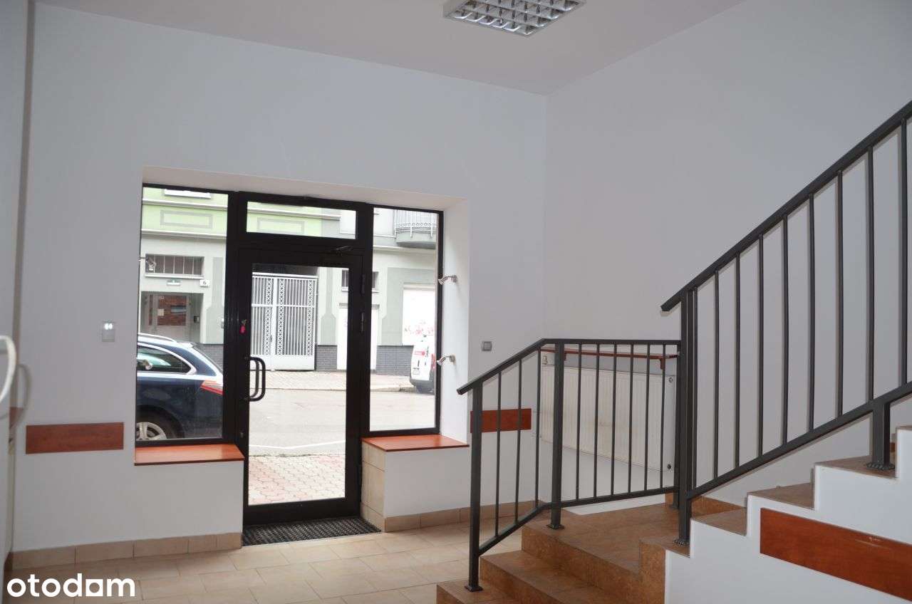 Wynajmę lokal użytkowy o pow. 74,25 m2 Centrum - Pełny obrazek: 1/8