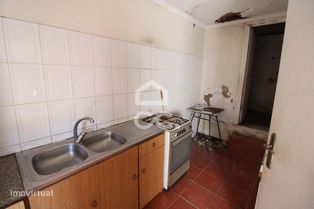 Oportunidade Única: Moradia com terreno para Recuperar no Coração de V - Grande imagem: 3/11