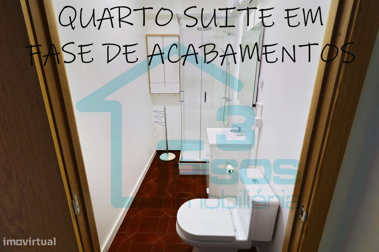 Quarto com casa-de-banho privada, equipado, mobilado - Grande imagem: 2/16