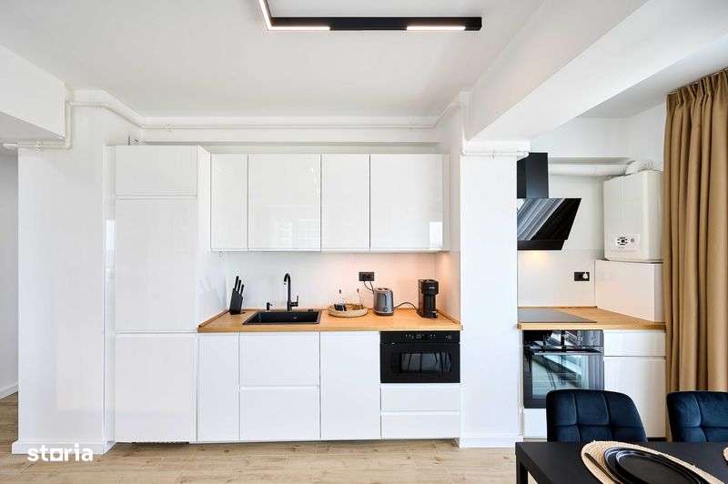 Ofer pentru inchiriere apartament 3 camere cu vedere frontala la mare - Imagine principală: 4/8