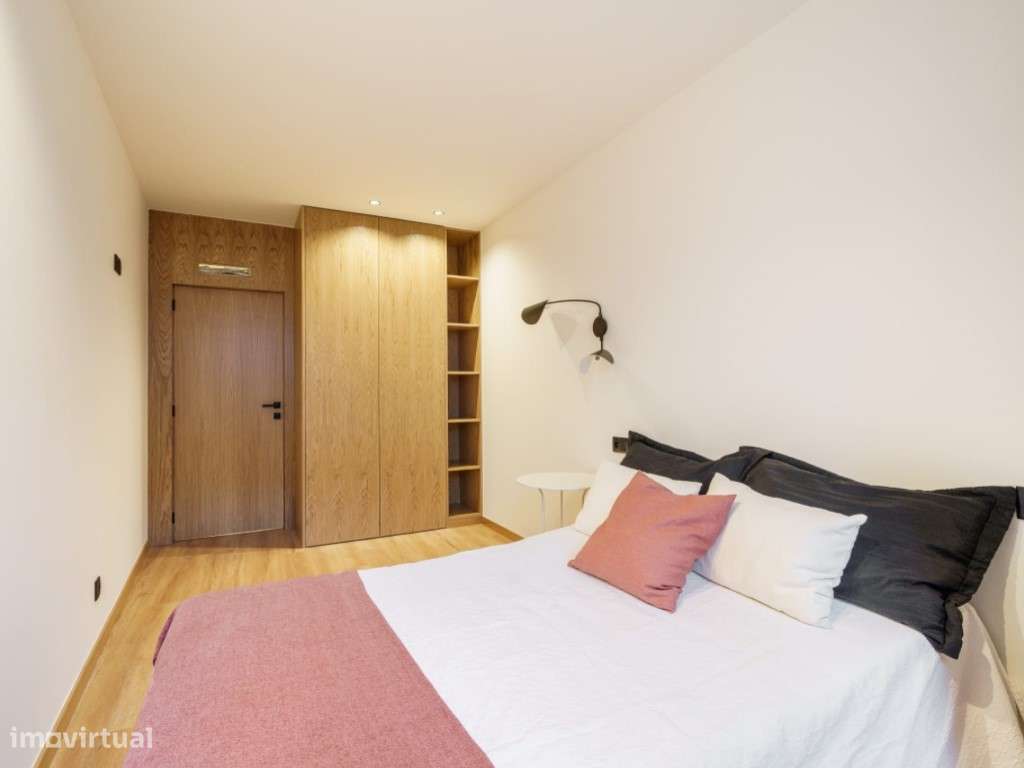 Edifício de rendimento no centro histórico de Braga - Rua de Santo ...-14