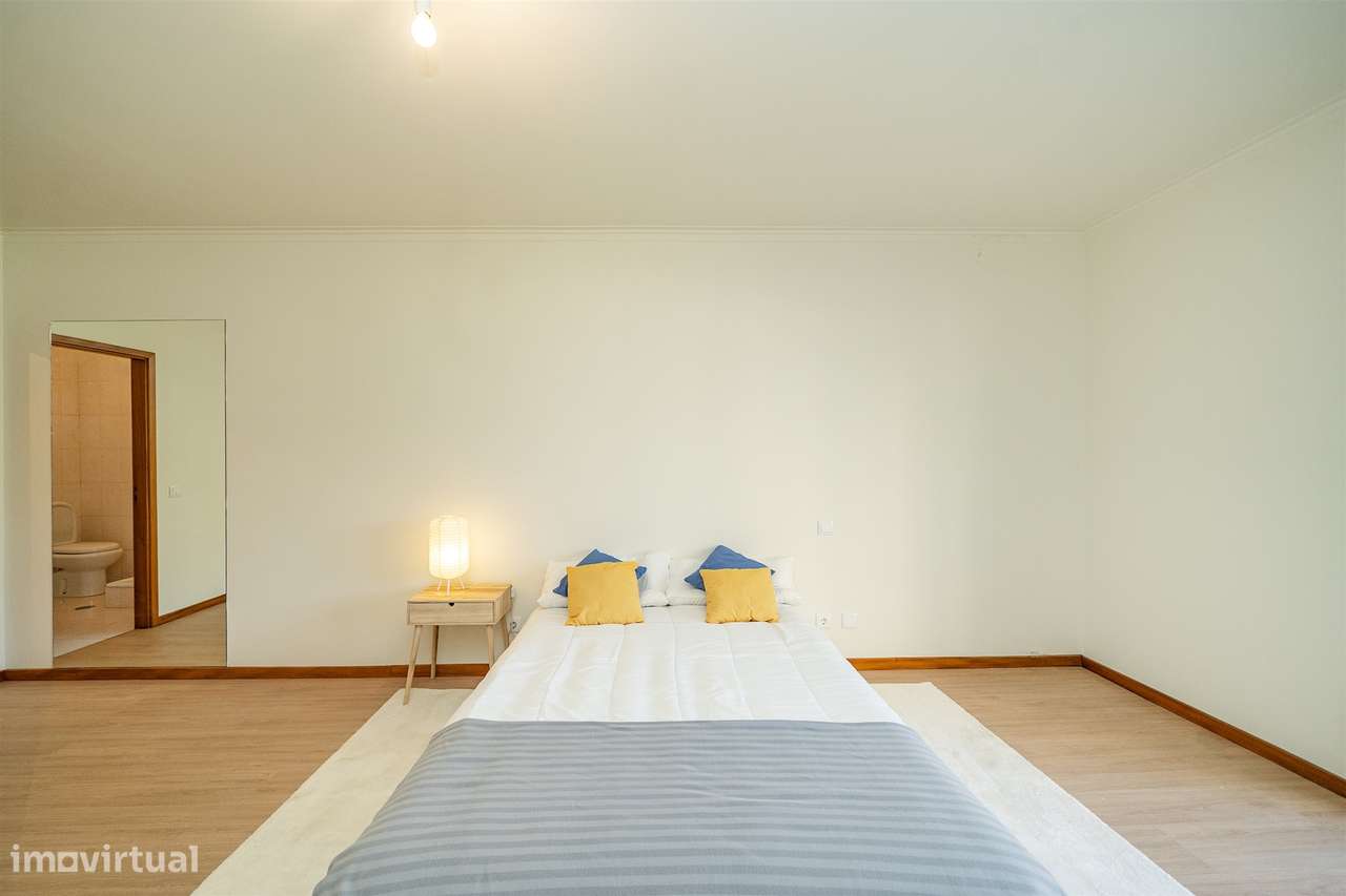 Apartamento T2 Venda em Braga (São José de São Lázaro e São João do So-22