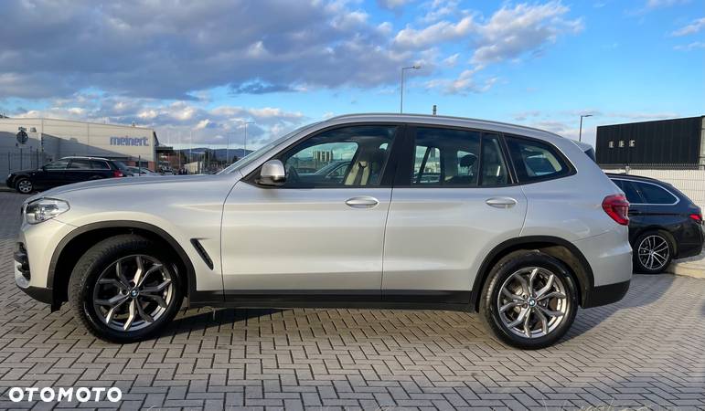 BMW X3 xDrive20d Advantage - 15