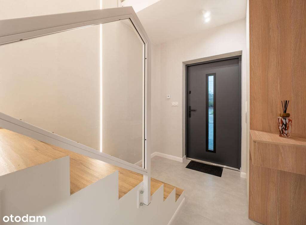 Apartament z ogródkiem i 2 m. parkingowymi-15