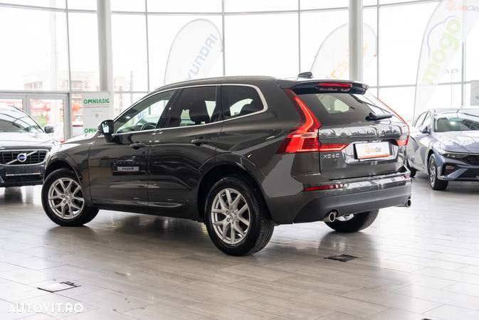 Volvo XC 60 D4 AWD Geartronic Momentum - 3