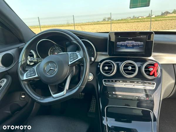 Mercedes-Benz Klasa C 250 (BlueTEC) d 4Matic T 7G-TRONIC AMG Line - 39