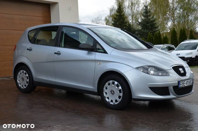 Seat Altea 1.6 Reference Comfort - 2